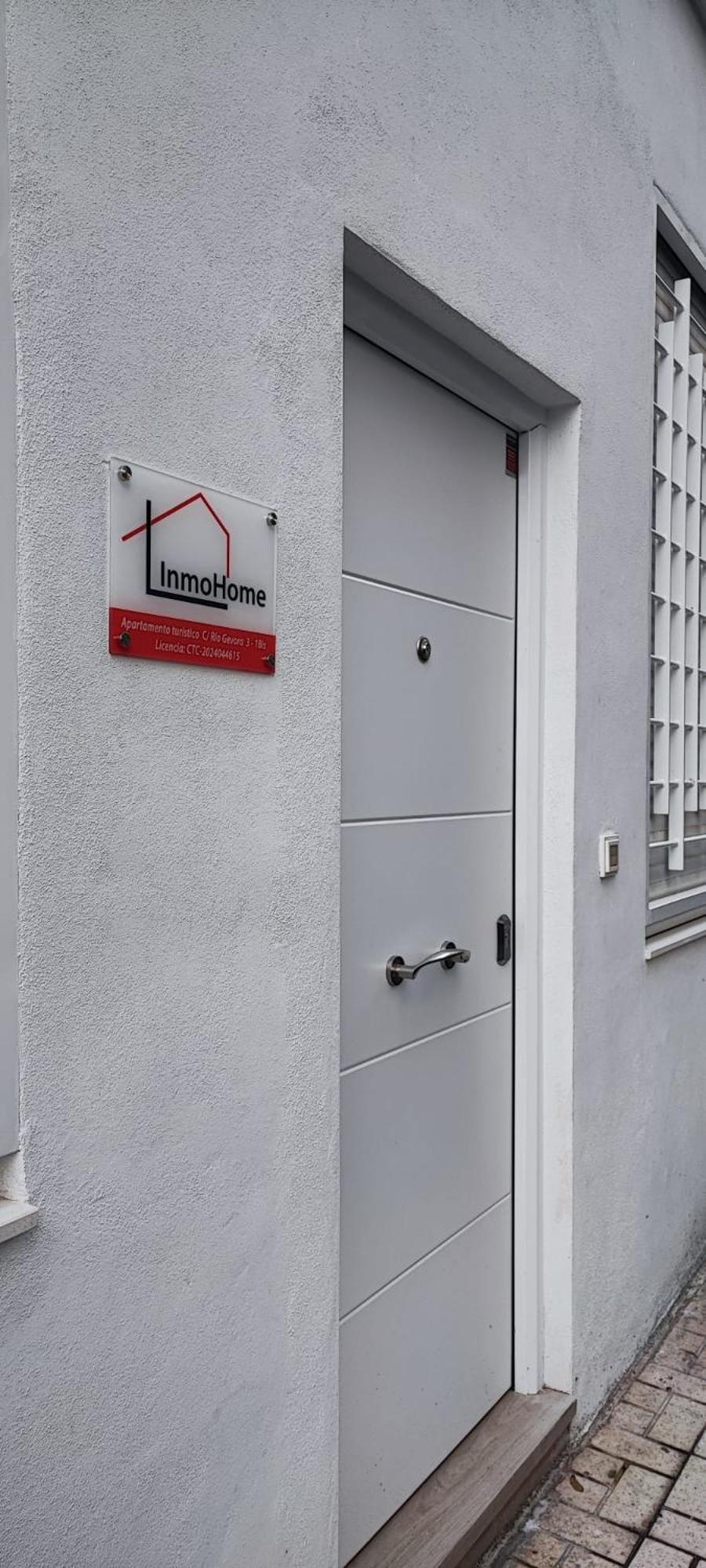 Inmosthome Bis Малага Екстериор снимка